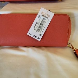 Michael Kors Jet Set Continental Wallet Grapefruit Color NWT
